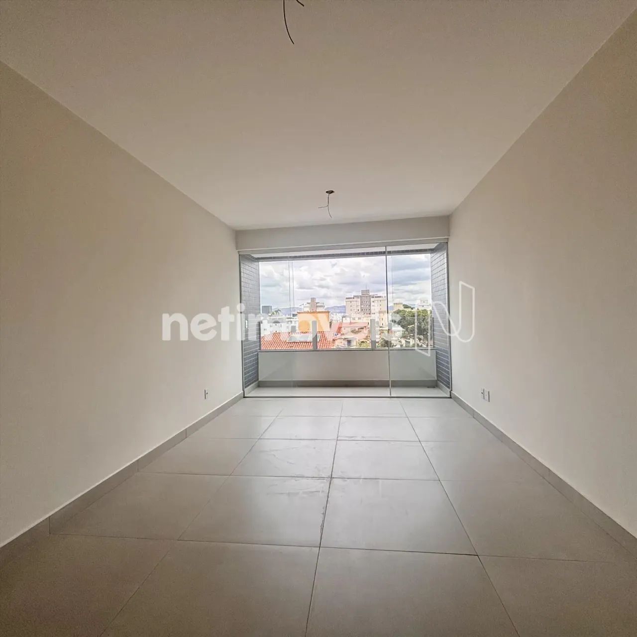 Apartamento 3 quartos com excelente padrão de acabamento no Caiçara - Foto 3