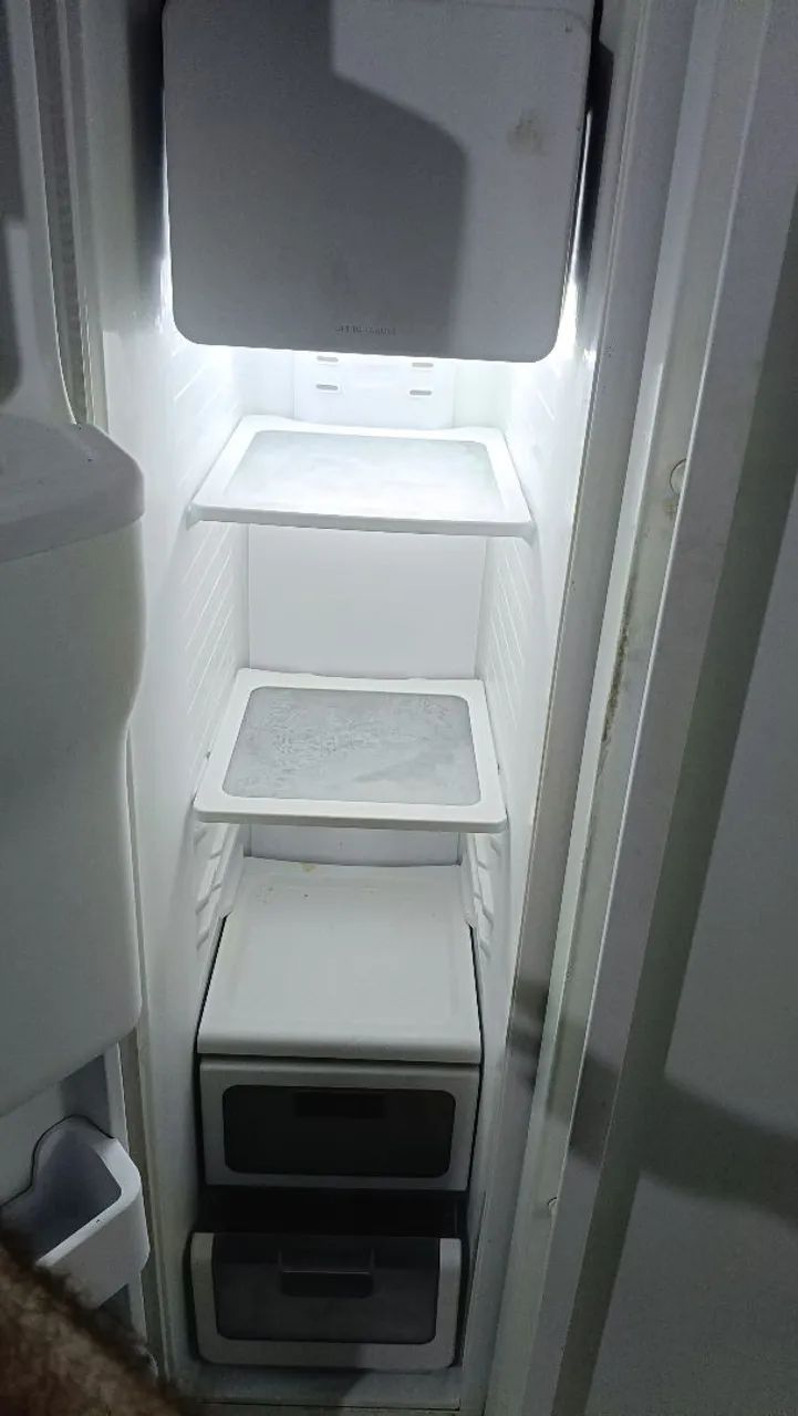 Geladeira side by side Samsung  - Foto 5
