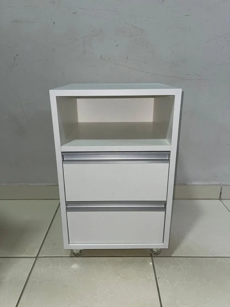 Criado mudo 