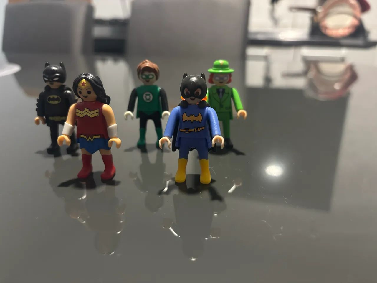 Bonecos Playmobil DC Comics KinderOvo.