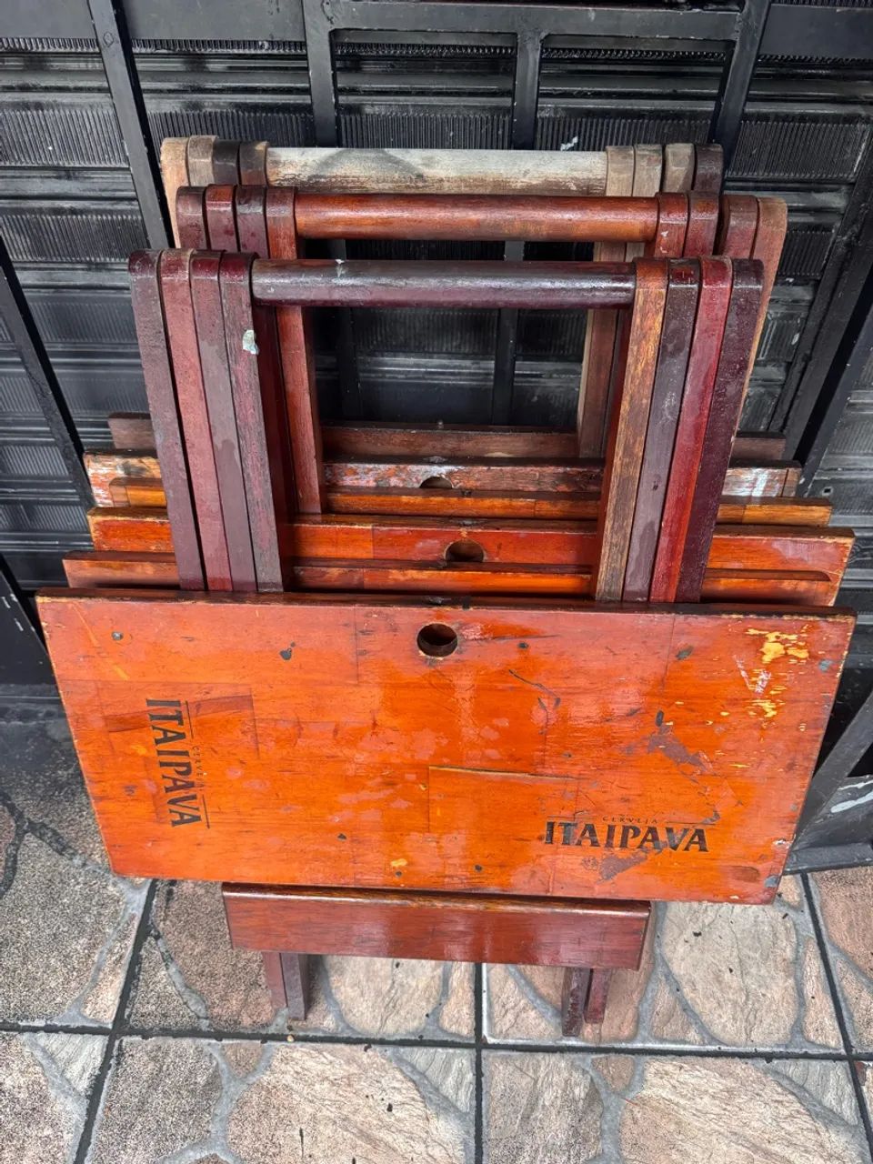 Jogo de mesa com cadeiras maciça  - Foto 4