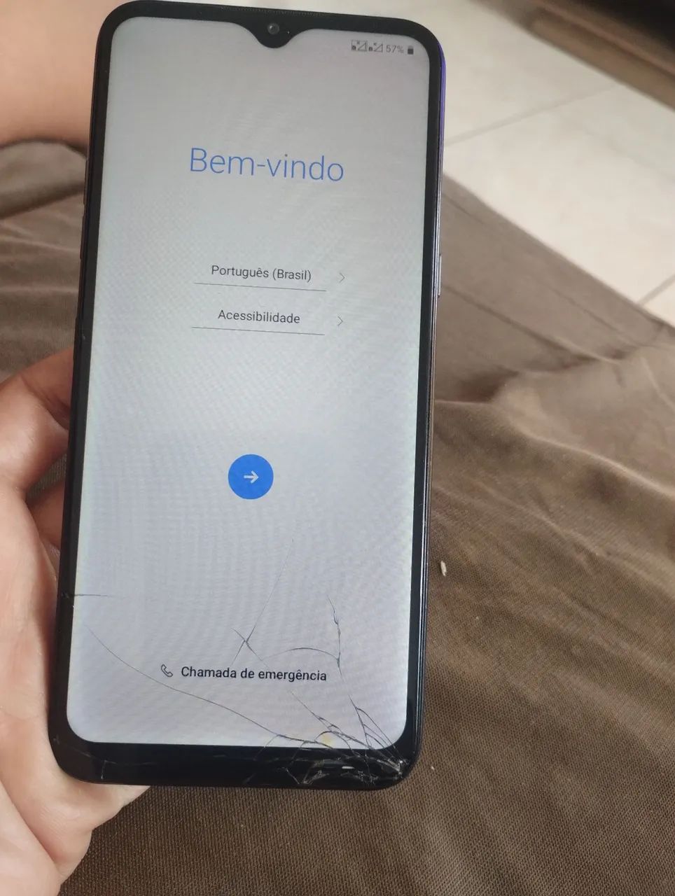 Funcionando, tela trincada. - Foto 4