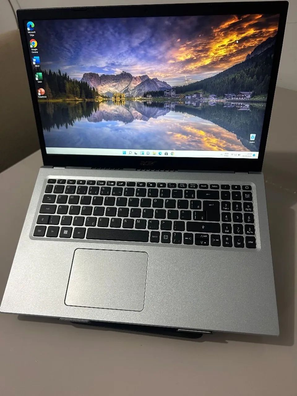 Vendo notebook acer Aspire 5 - Foto 2