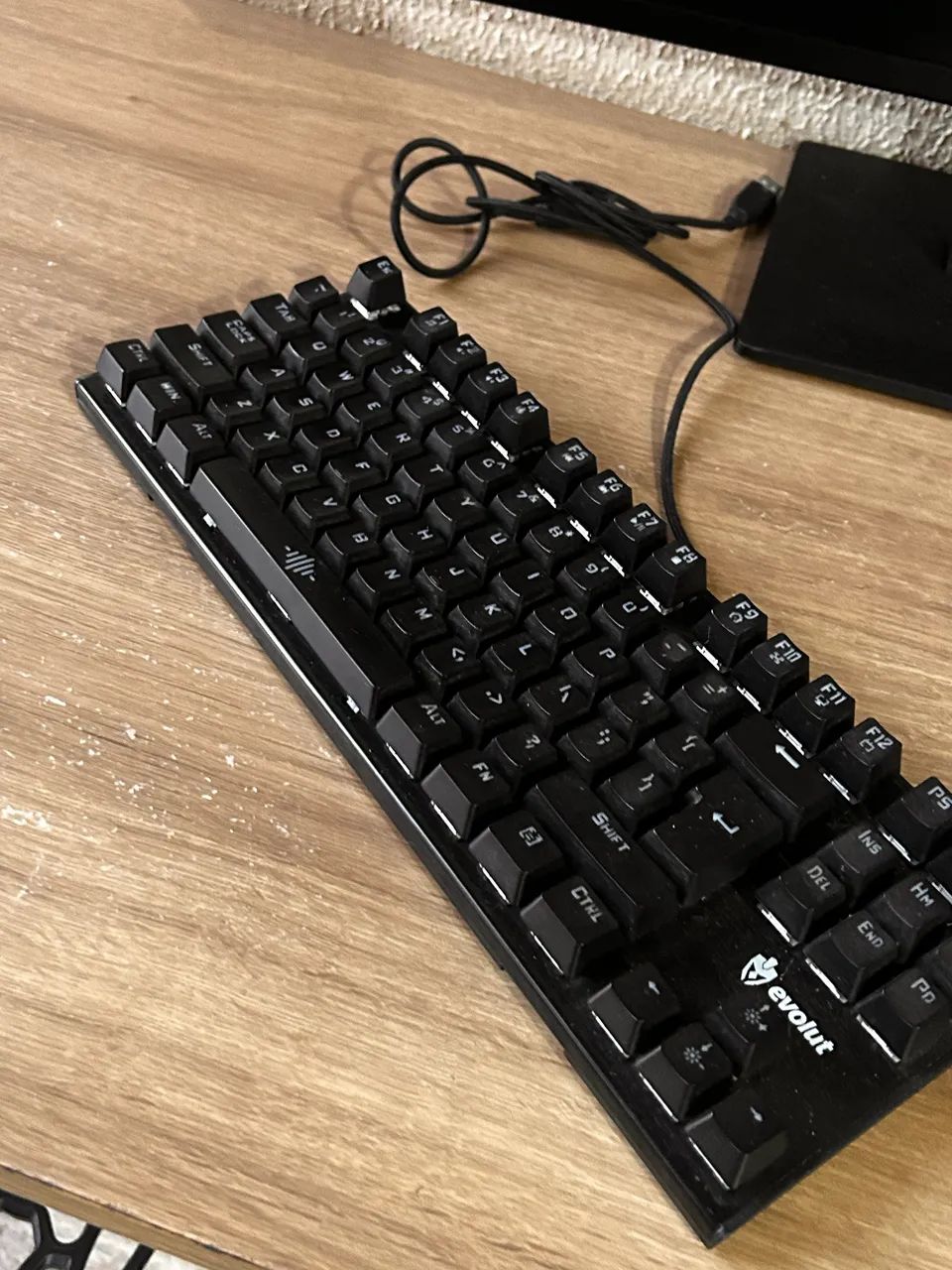 Kit gamer(mouse,teclado,mousepad, monitor SAMSUNG 100hz 27 polegadas  - Foto 2