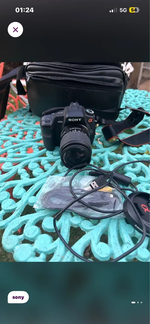 Câmera Sony sem carregador 