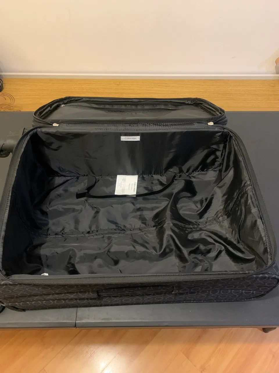 Mala Clavin Klein Tecido Original 23kg - Foto 5
