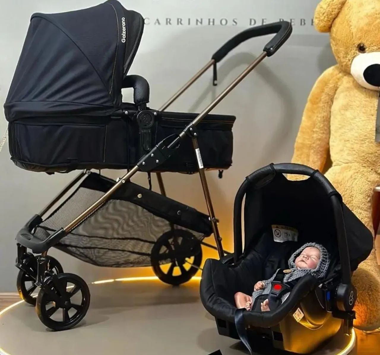 Carrinho moises, Acopla bebê conforto  - Foto 4