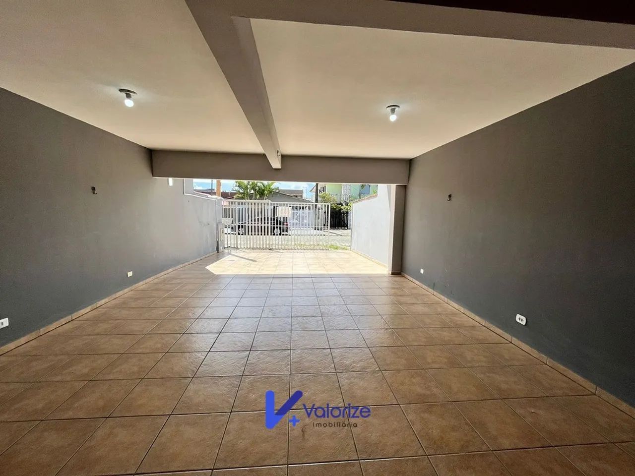 Sobrado a Venda 4 Quartos Perto do Mar - Foto 5