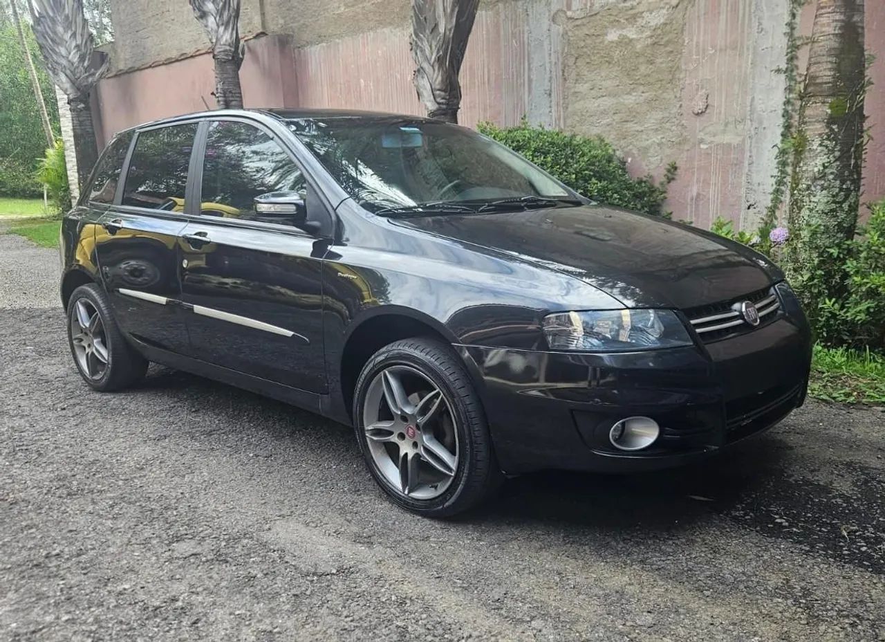 Fiat Stilo Dualogic 1.8 Blackmotion Flex 8V 2010 - Foto 4