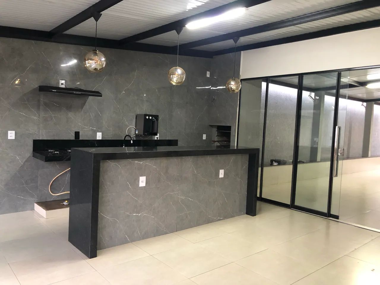 Alugo essa Casa Centro de Jatai - Foto 3