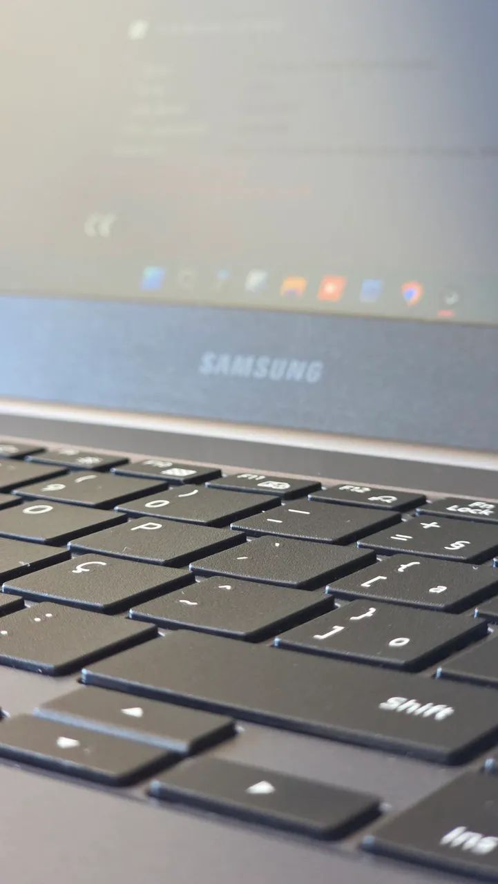 Notebook SAMSUNG Book i5 - Foto 3