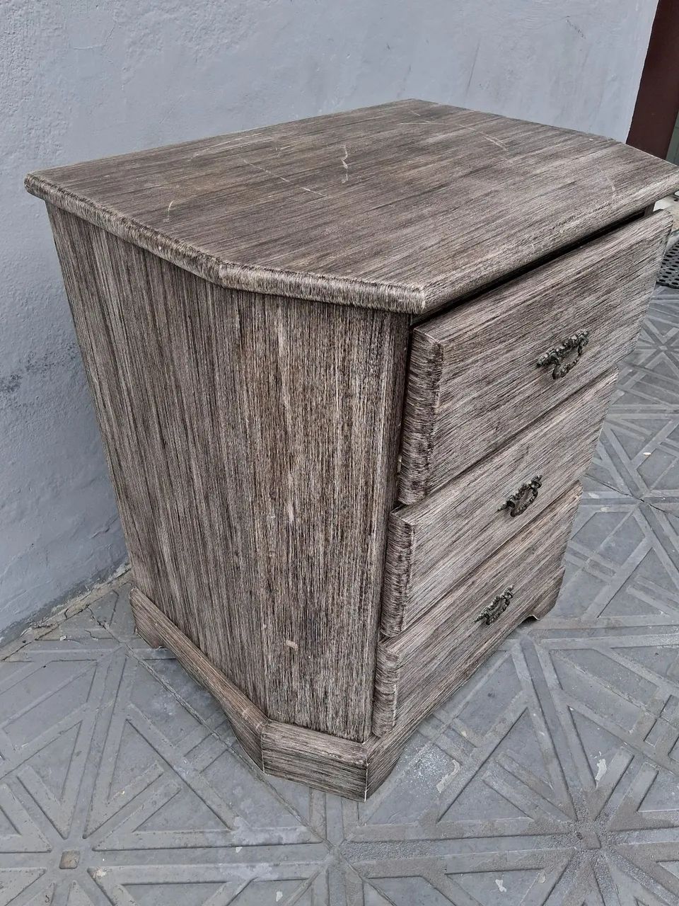 Armário de cabeceira com 3 gavetas  - Foto 3