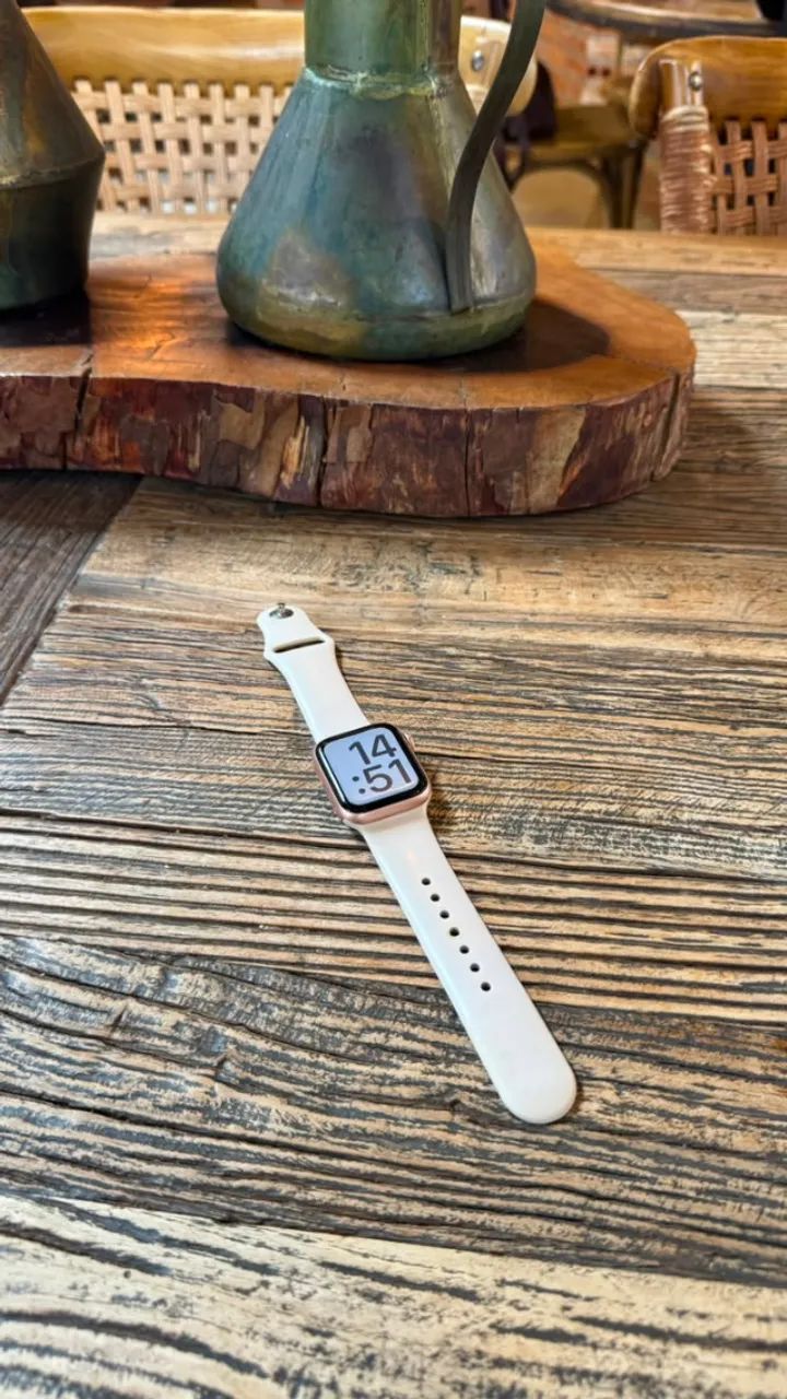 Watch Series SE 1