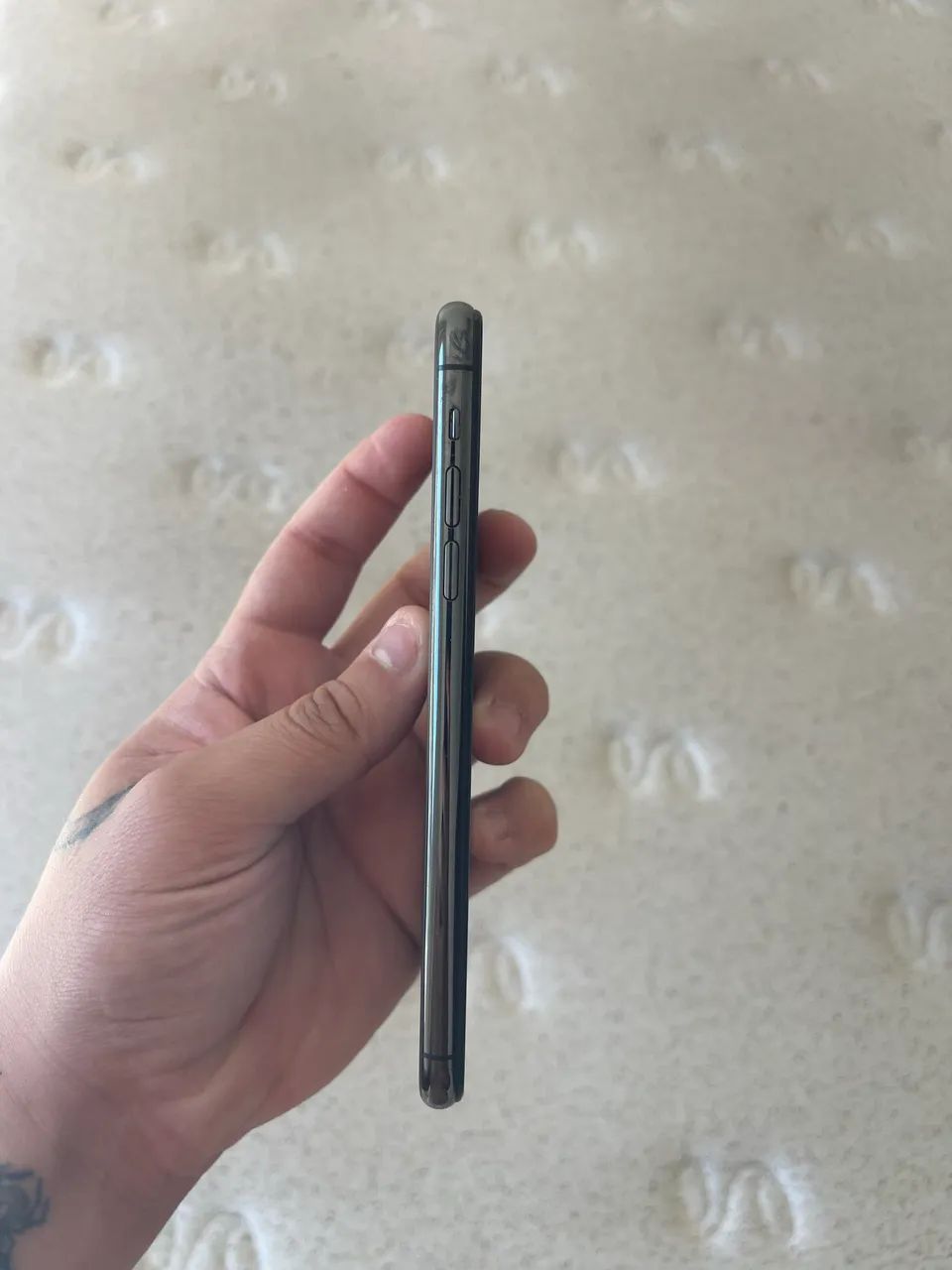 Vendo IPhone 11 Pro MAX  - Foto 4