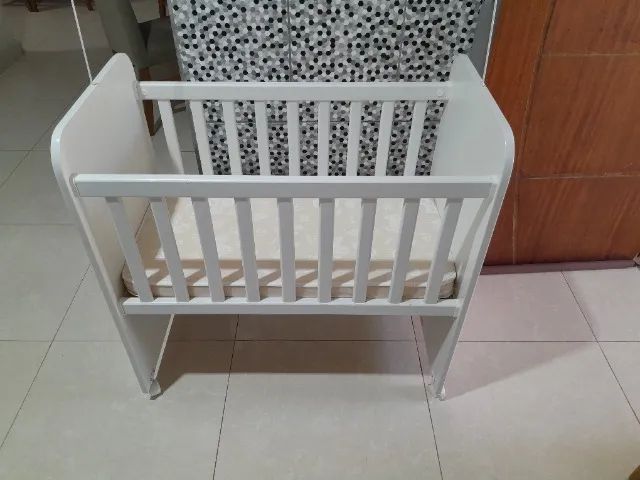 MINI BERÇO com colchão 