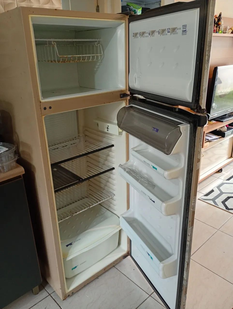 VENDO GELADEIRA CONSUL