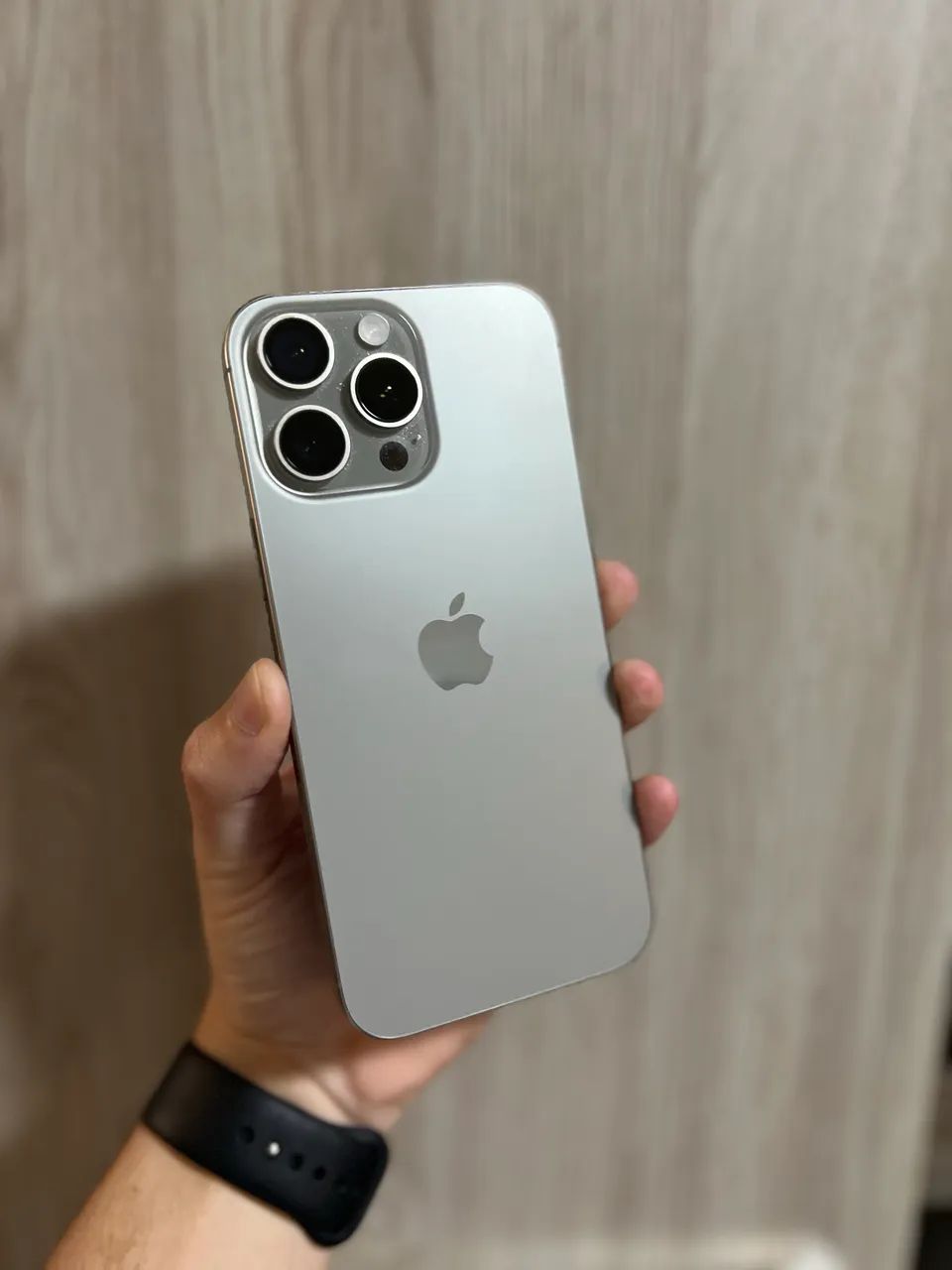 Iphone 16 pro max 256 - Foto 3