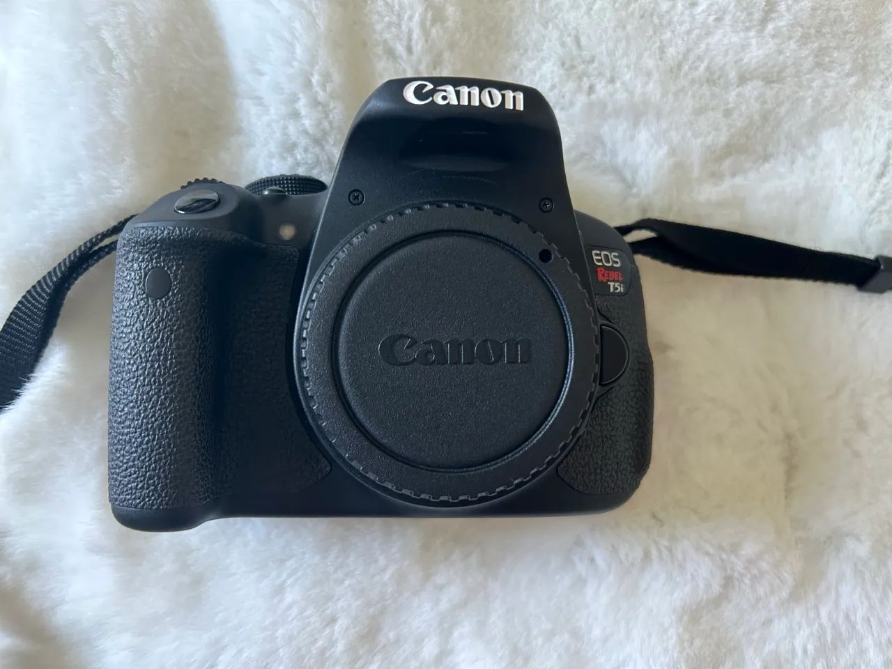 Câmera cânon T5I
