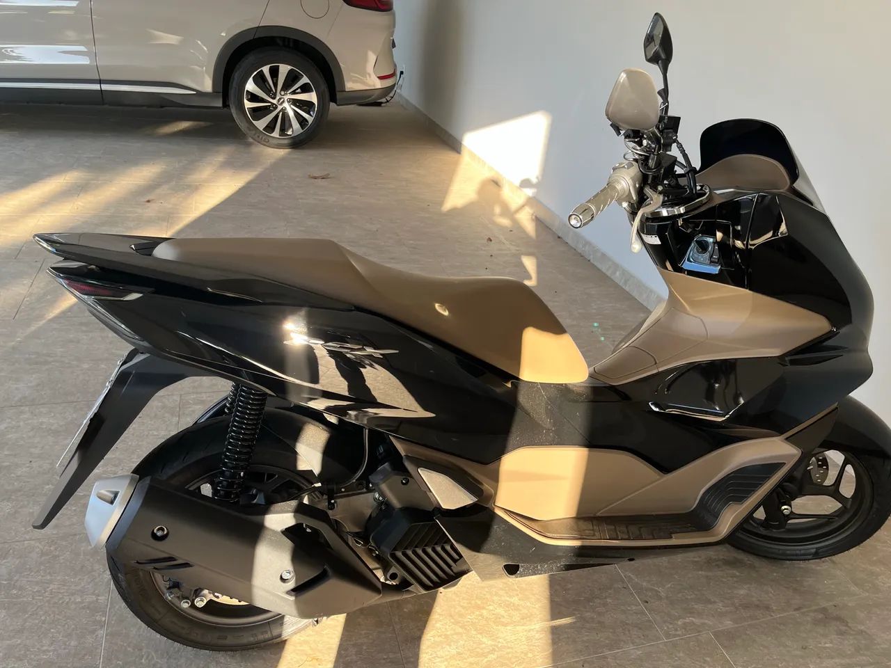 Honda PCX DLX 160 zero - Foto 2