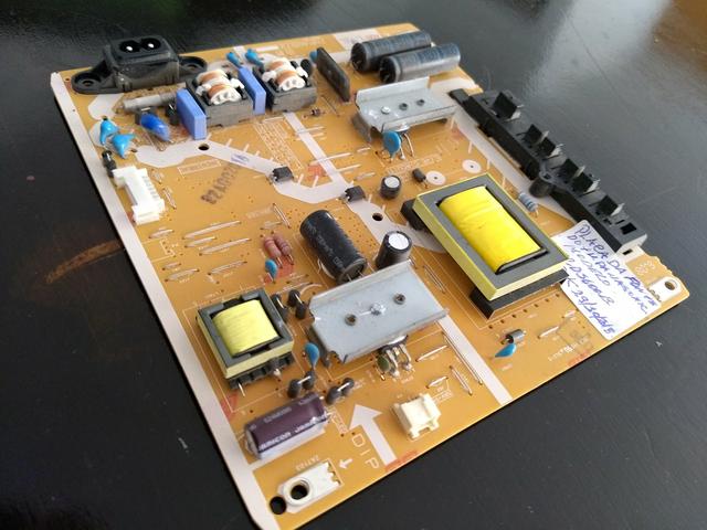 Placa da Fonte Tv Panasonic tc32d5600b - Foto 3