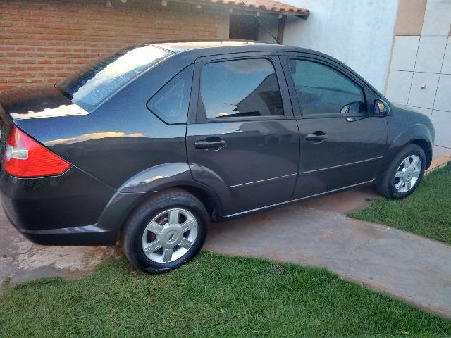 Fiesta sedan completo - Foto 4