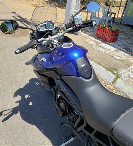 Triumph 800 - Foto 7