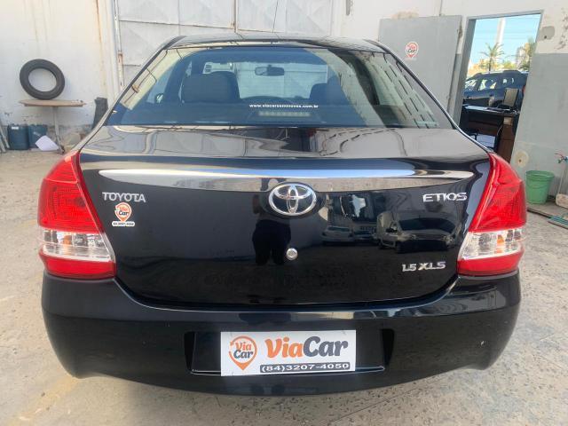ETIOS XLS Sedan 1.5 Flex 16V 4P Mec. - Foto 3