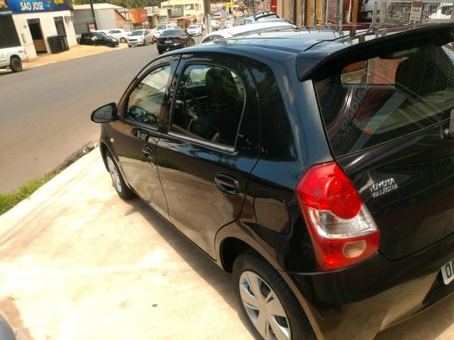 Etios X 2014 - Foto 3