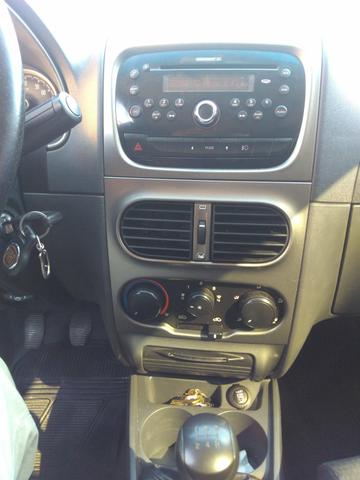 Fiat Strada Trekking 2015 1.6 16V - Foto 10