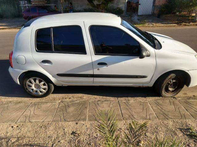 Clio 1.0 16 V 2012 4 portas Básico Com Ar-condicionado (Sinop) - Foto 3