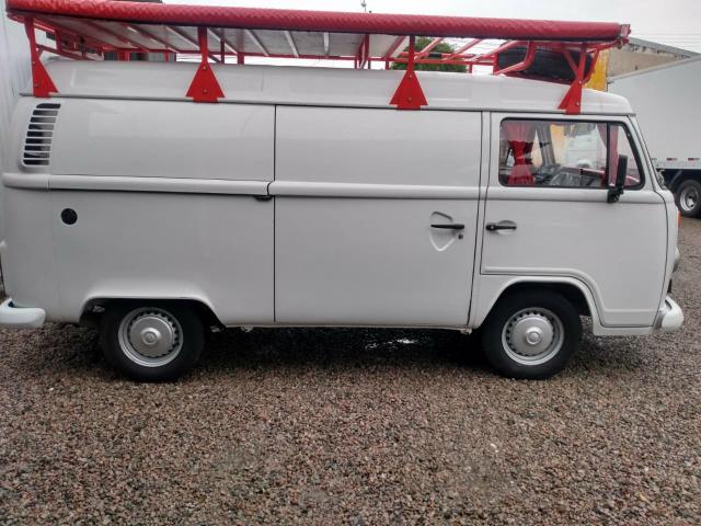 Kombi motorhome 2014 com 25mil km - Foto 12