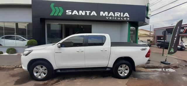 Toyota Hilux Cabine Dupla SRV 4X4 4P