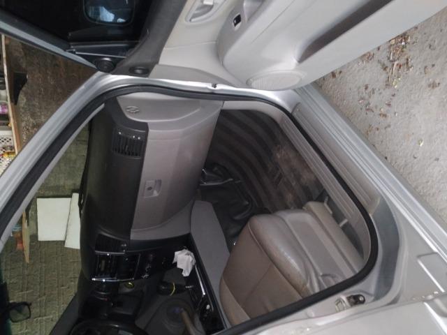 Kia sorento 4x4 altomatica diesel - Foto 3