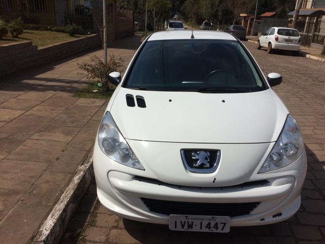 Peugeot 207 2014 - Foto 2