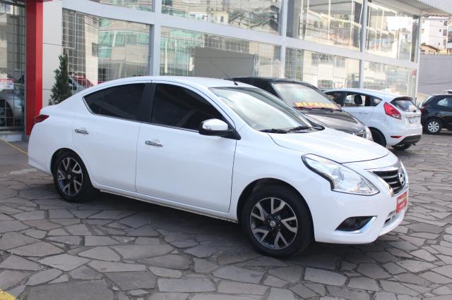 NISSAN VERSA 2017/2017 1.6 16V FLEXSTART SL 4P XTRONIC - Foto 2