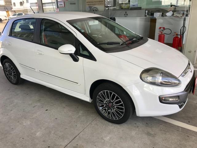 FIAT PUNTO 1.8 SPORTING 16V FLEX 4P MANUAL - Foto 2
