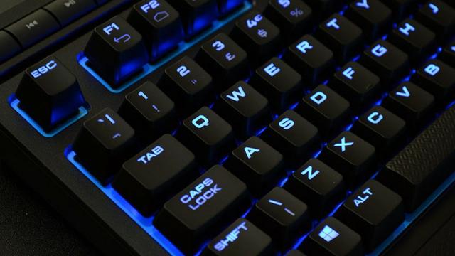 Teclado Gamer Corsair K63 Wireless Led Blue Mecânico - Semi Novo - Foto 2