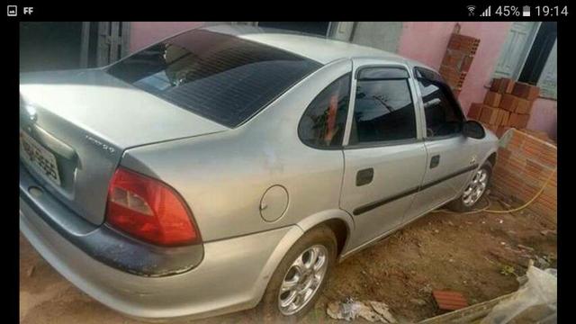 Carro em bom esta so o ar nao fuciona - Foto 4