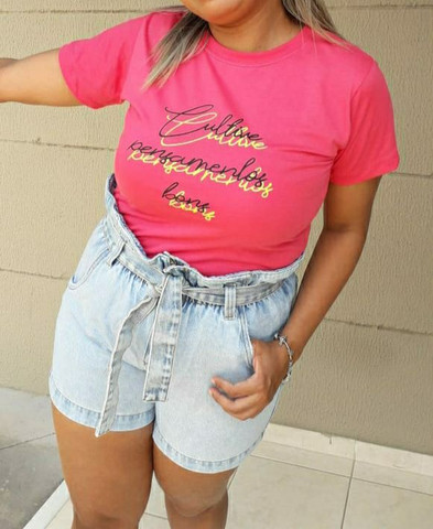 T-shirt feminina