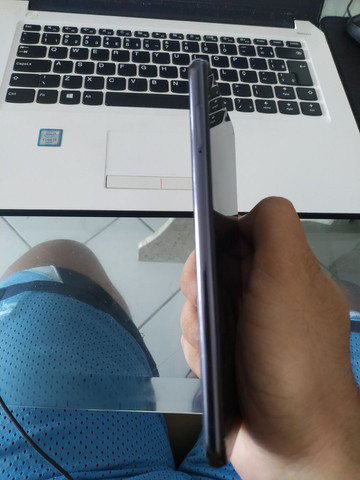 Xiaomi Mi 8 Lite (Precisa trocar a tela) - Foto 3