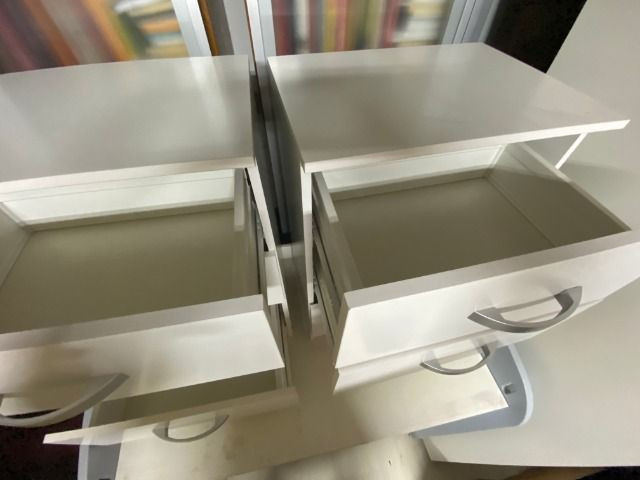 Móvel Criado-Mudo, com 3 gavetas cada, para sala ou quarto, compensado, leve - Foto 3