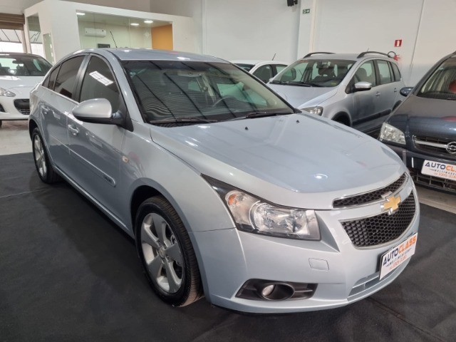 CRUZE 1.8 LT AUTOMÁTICO