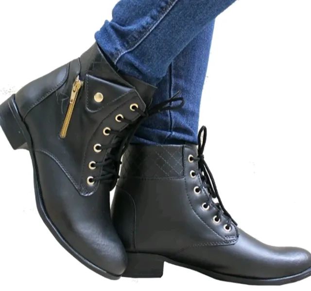 Bota feminina de amarrar 