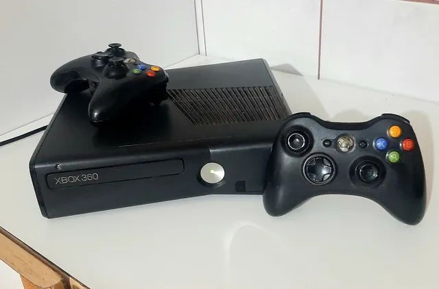 Console Xbox 360 Slim RGH 450 Jogos - Black Games