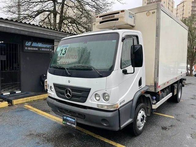 Mercedes Benz Accelo Ano 2013 Bau Refrigerado