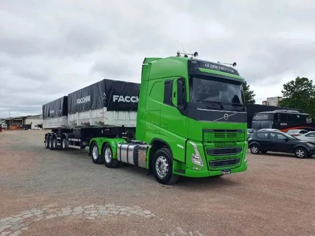 Volvo Fh 540 Globetrotter 2022 + Basculante 4º Eixo Franchini 52m³