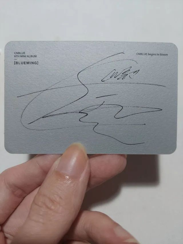 Kit Lee Jonghyun - álbum Sparkling Night e card Blueming - Foto 5