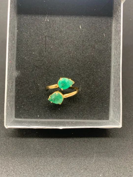 Anel em ouro com esmeralda  - Foto 4
