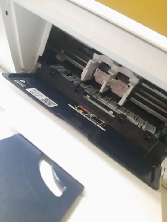 Impressora HP Deskjet Advantage 1516 - Foto 4