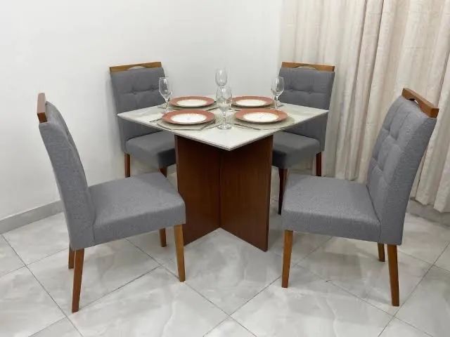 Mesa com 4 cadeiras helo 90x90 / ENTREGA HOJE !!! 